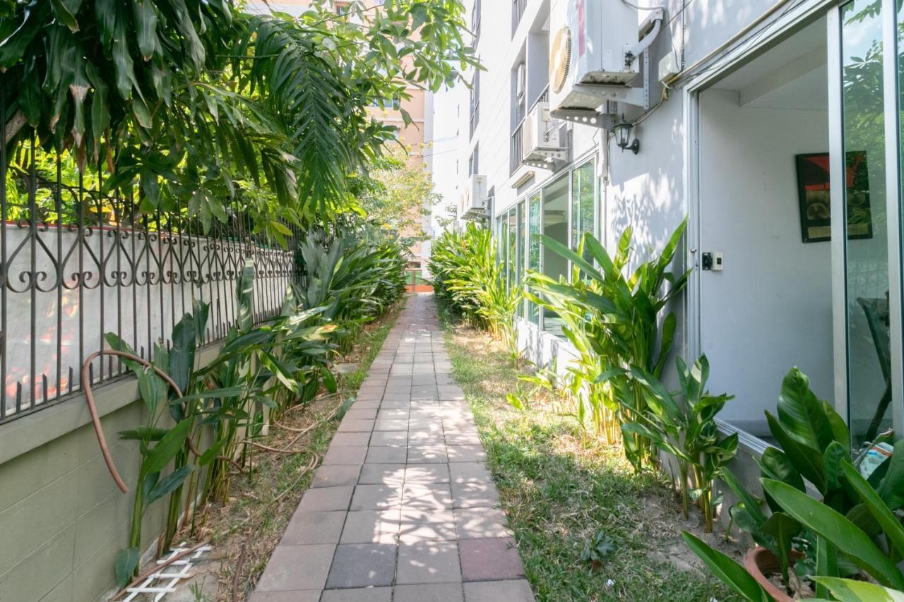Resortel Lat Phrao 91 Bangkok Luaran gambar