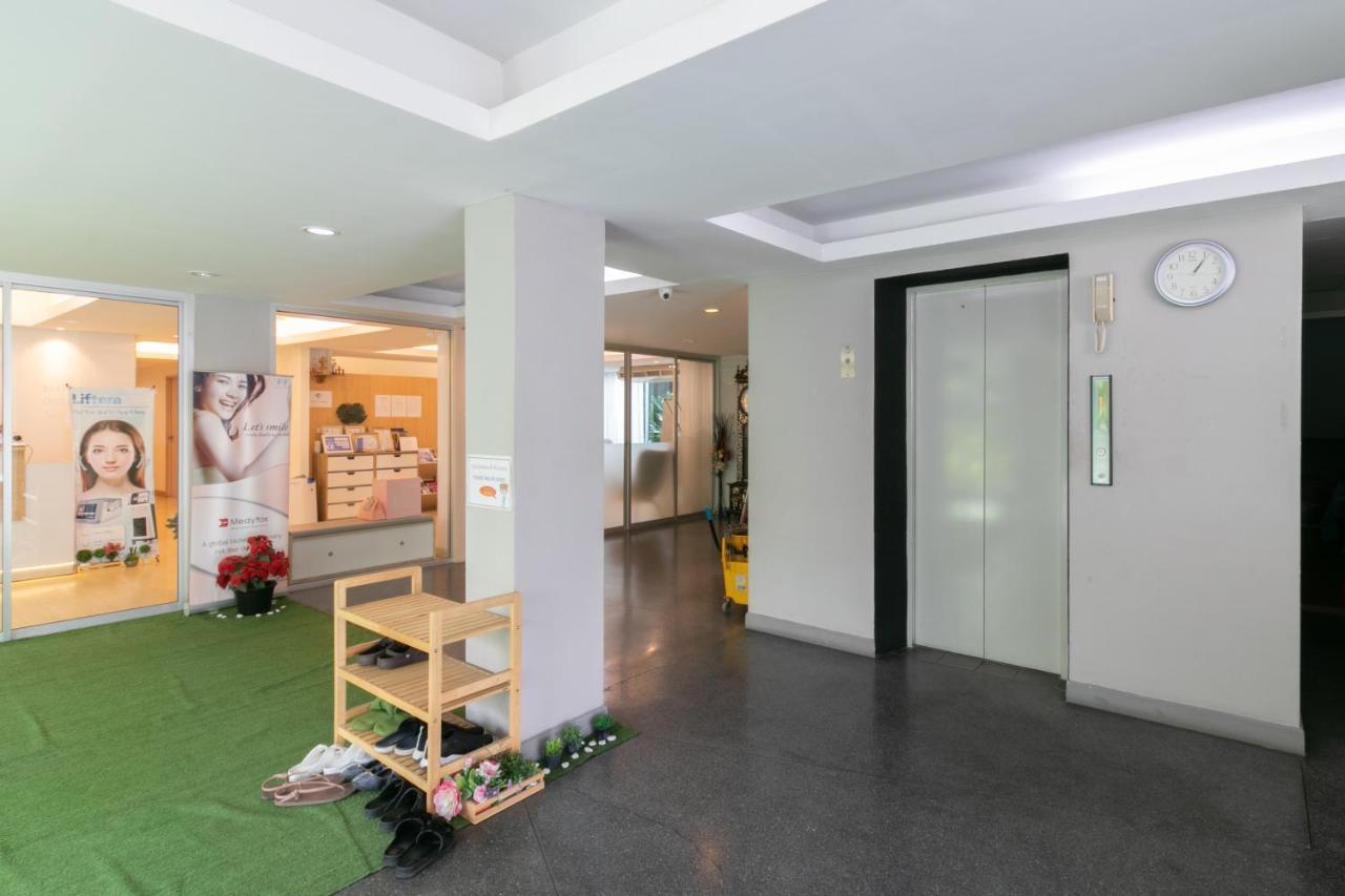 Resortel Lat Phrao 91 Bangkok Luaran gambar